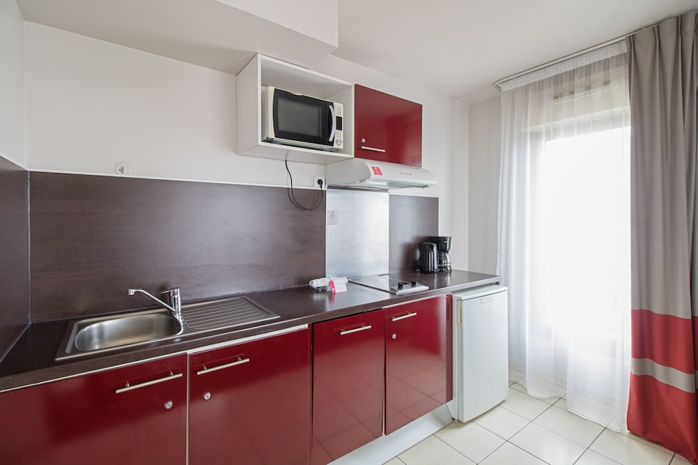 Apartment, 2 Bedrooms, Kitchenette - Photo 6