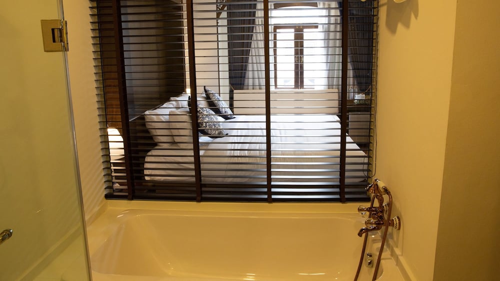 Deluxe Double Room photo 3