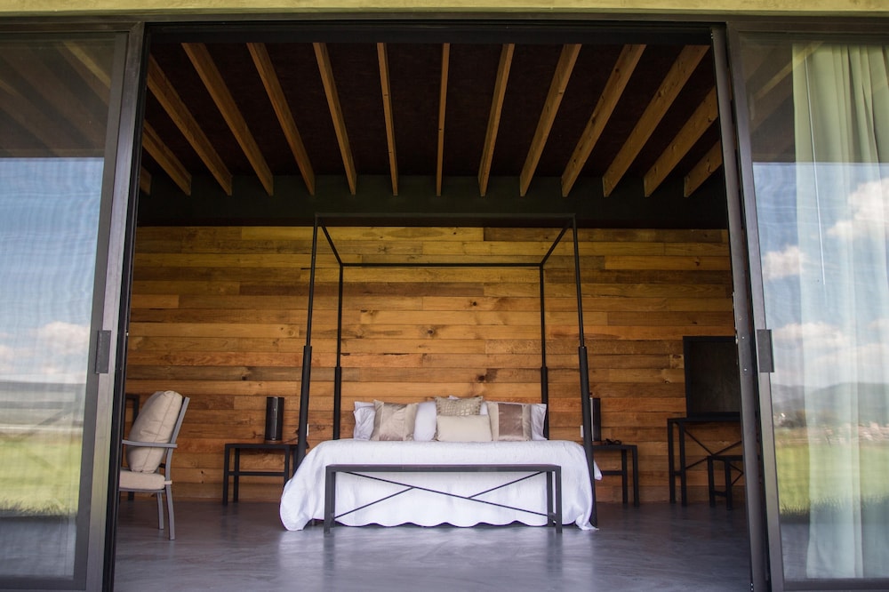Deluxe Cabin