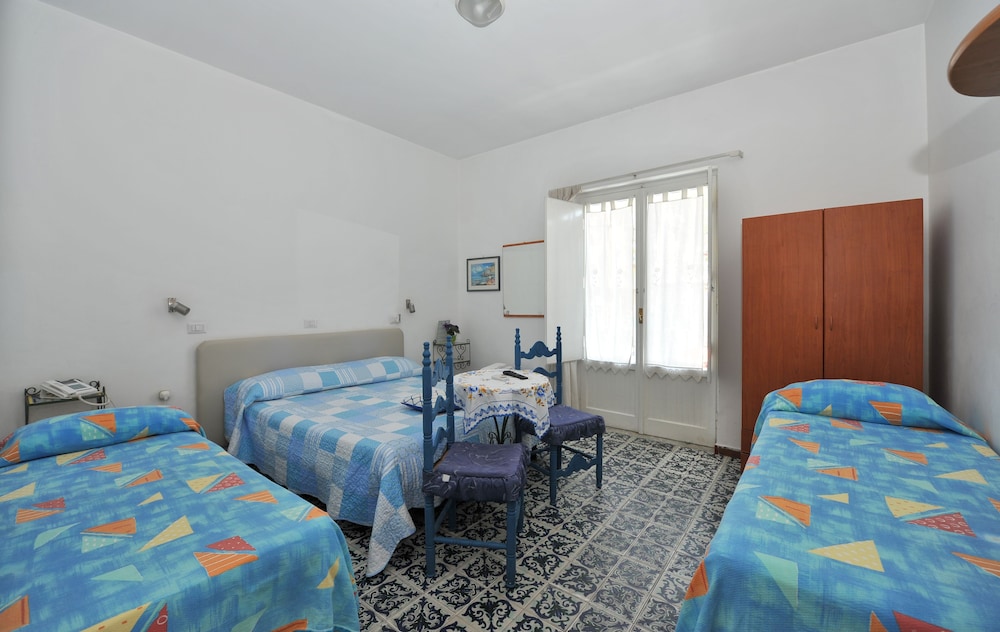 Quadruple Room photo 3