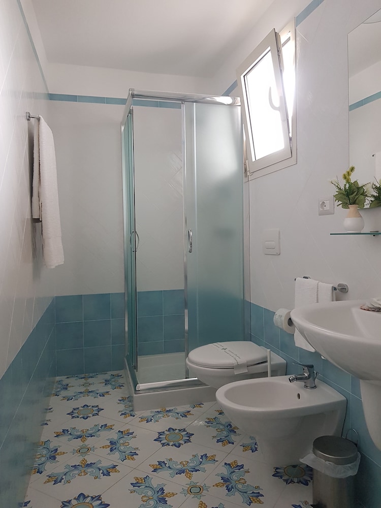 Quadruple Room photo 3