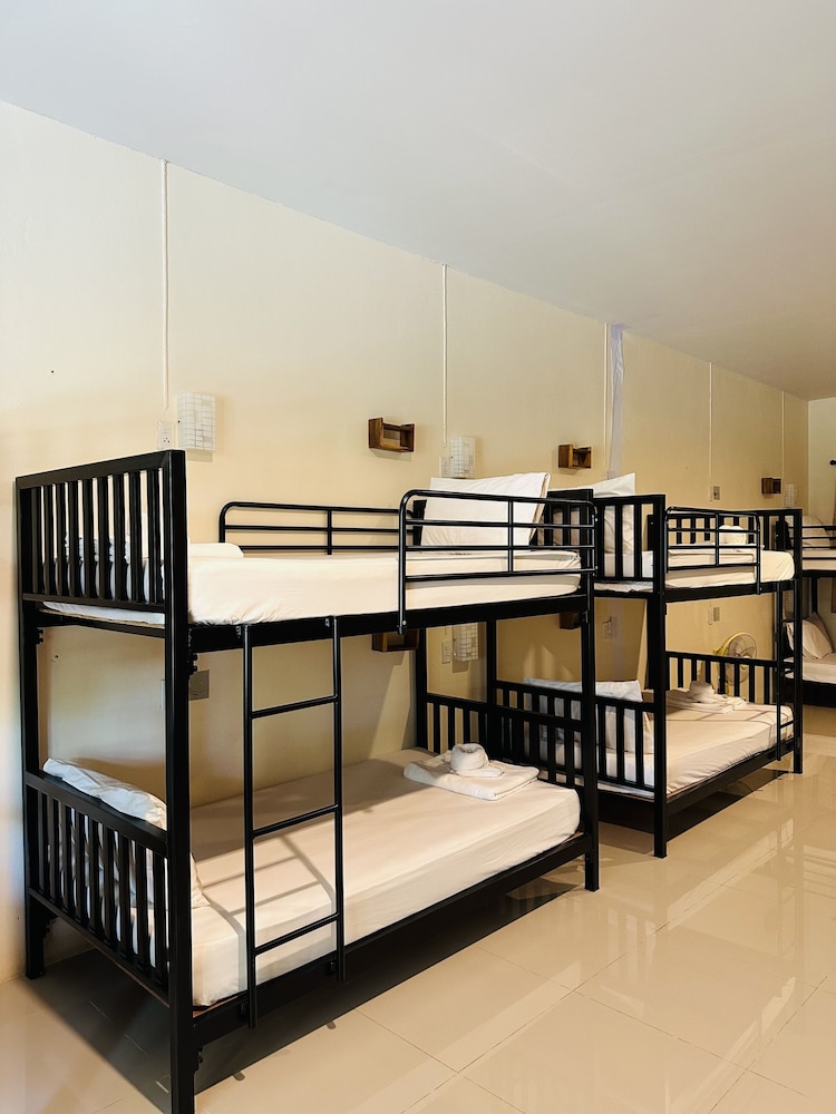 Shared Dormitory with Air Condition photo 1