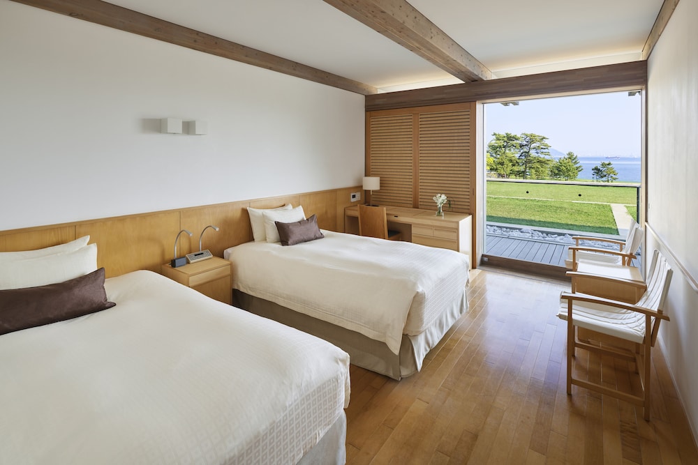 Twin Room, Non Smoking, Ground Floor