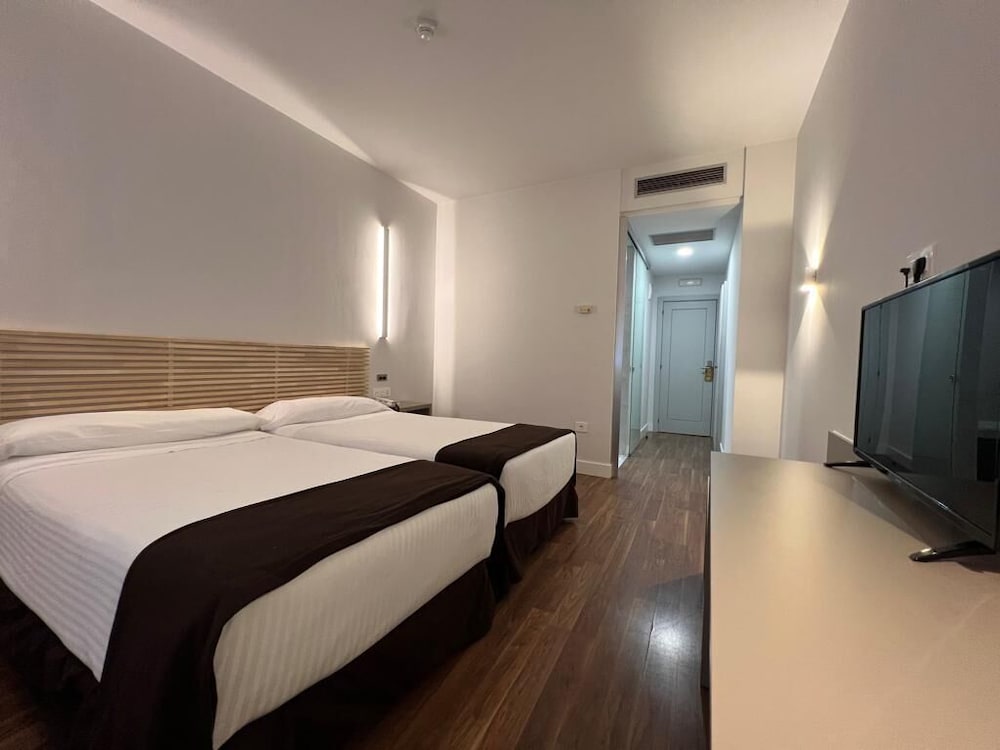Premium Double Room Single Use, 1 Bedroom
