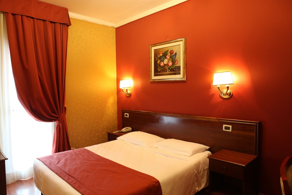 Economy Room