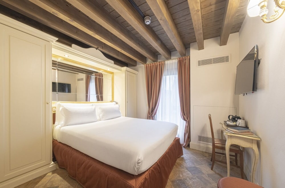 Business Double Room, 1 Double Bed