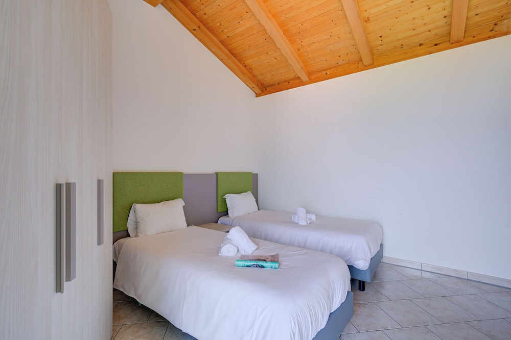 Standard Villa, Multiple Bedrooms, Mountainside (Casa Zaira 2) photo 3