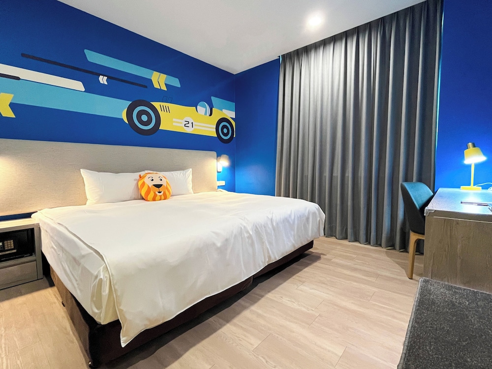 Double Room, 1 King Bed, Non Smoking photo 2