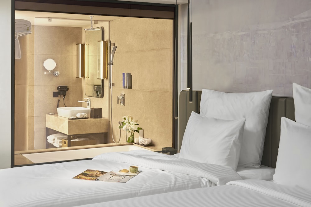 Superior Twin Bed Room With 20% OFF On F&B And Spa - Photo 2