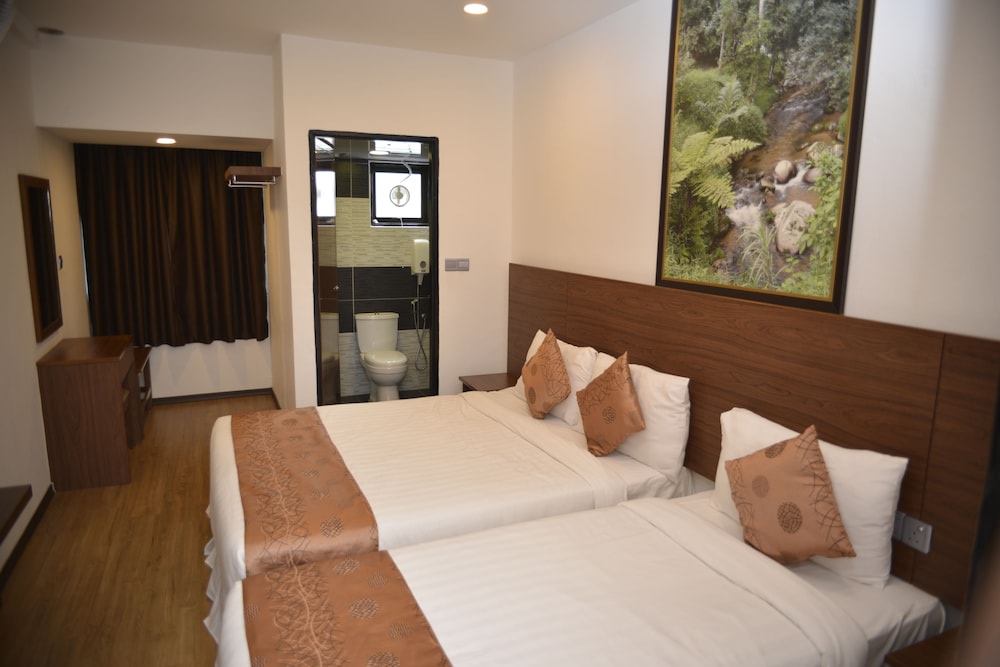 Deluxe Triple Room photo 2