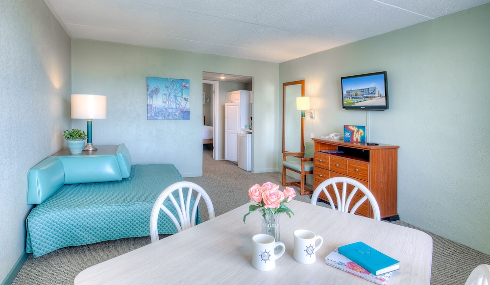 Ocean View Two-Room Suite