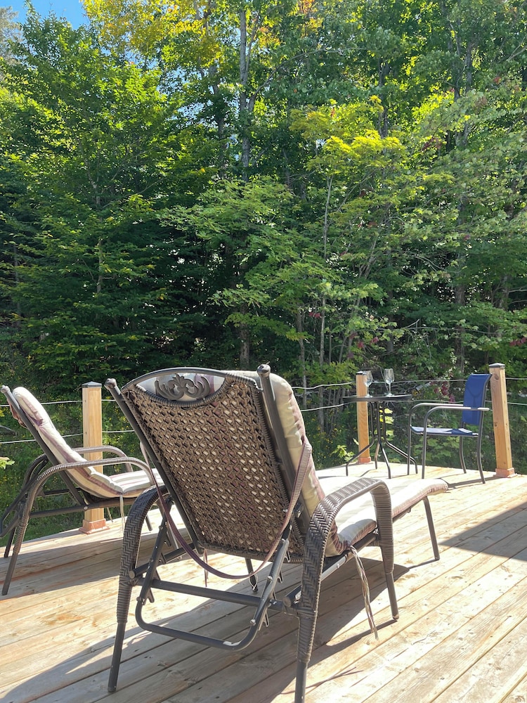 Elite Room, 1 King Bed, Balcony, Mountainside photo 3