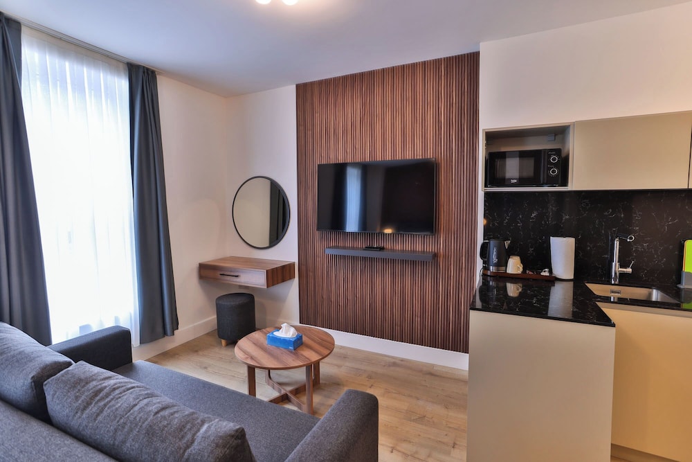 Luxury Quadruple Room photo 2