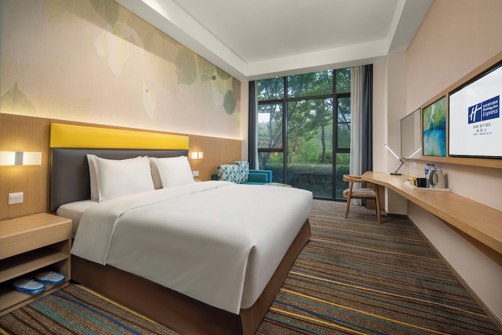 Room (Specialty)
