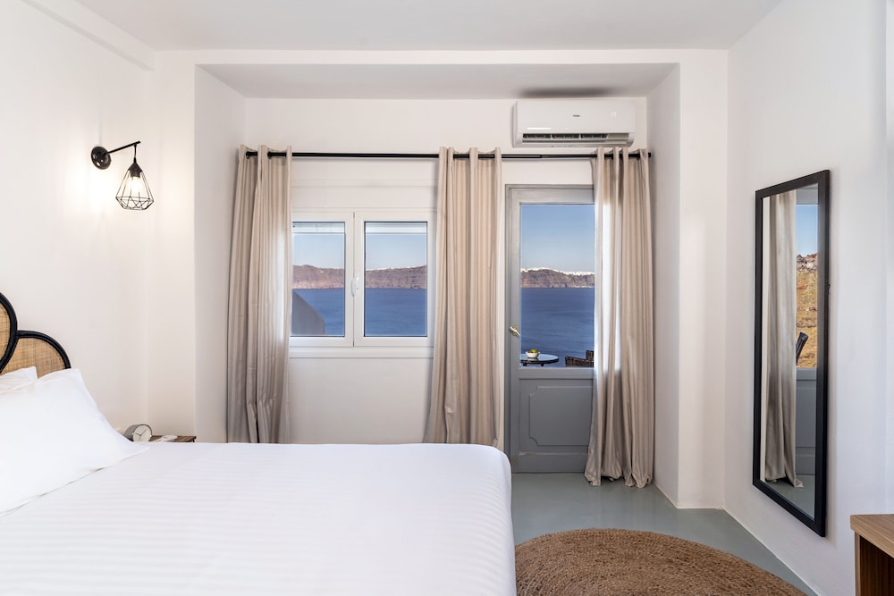 Deluxe Double Room, Sea View photo 1