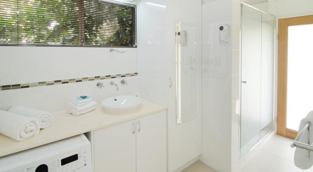 Chalet - 2 Bedroom,1 Bathroom photo 3