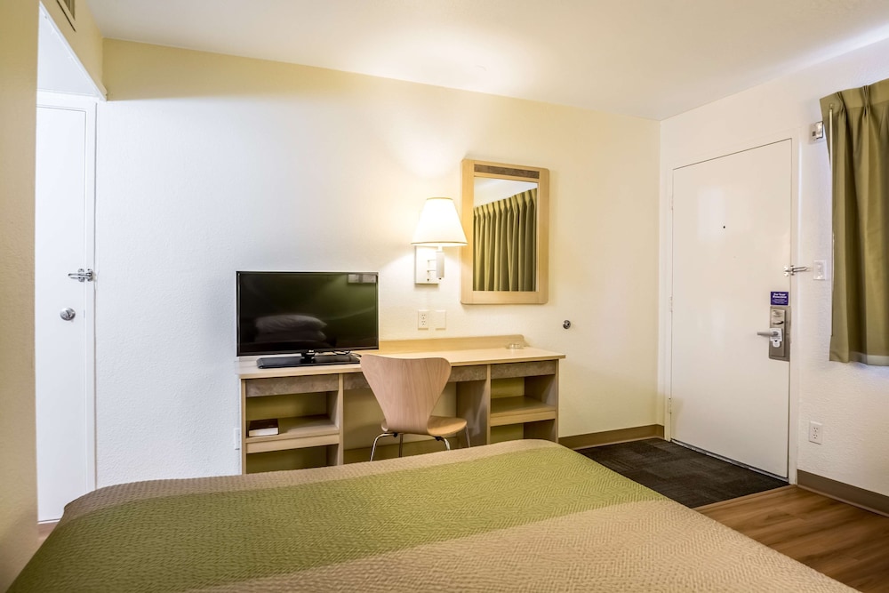 Premium Room, 1 Double Bed, Accessible, Non Smoking photo 1