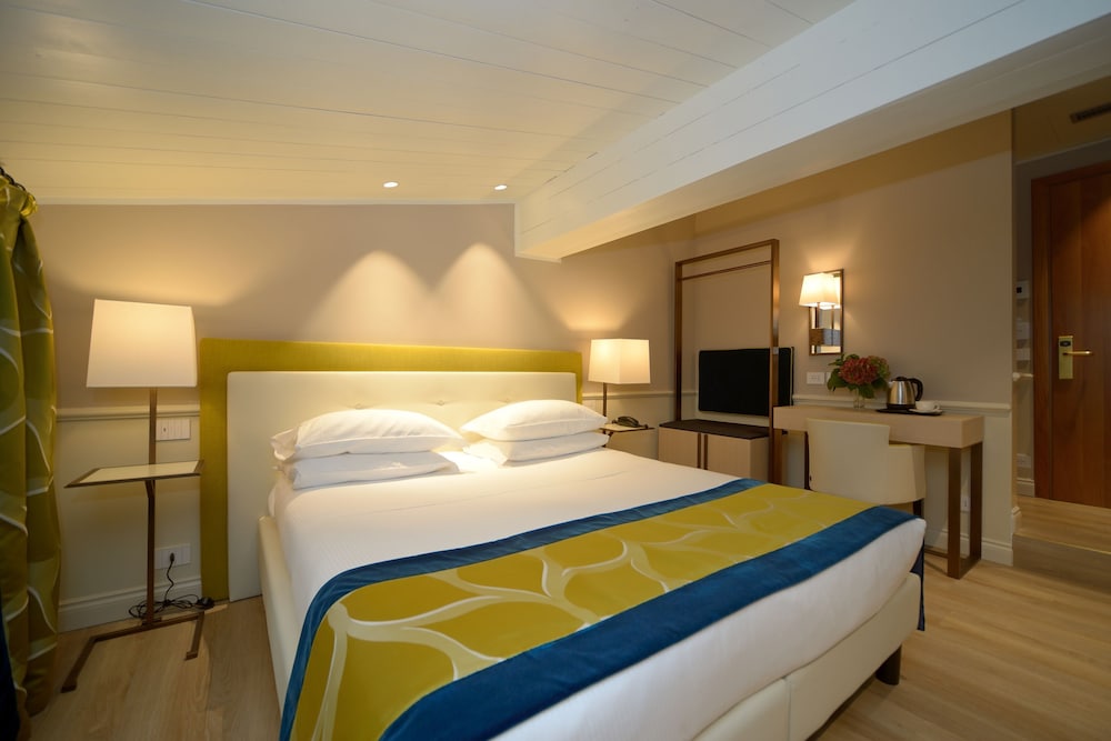 Comfort Room - Photo 5