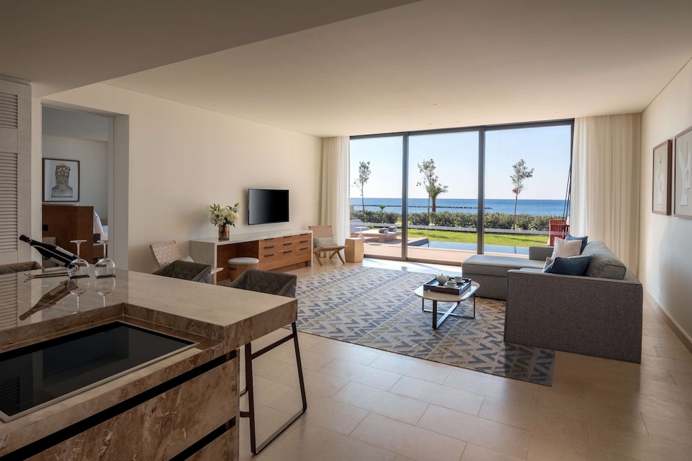 Seafront Cabana with One Bedroom, Living room and Private Pool