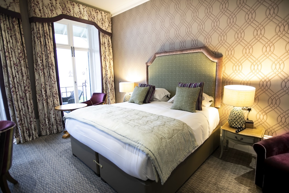 Deluxe Room, 1 Double Bed, Balcony, Sea View - Photo 12