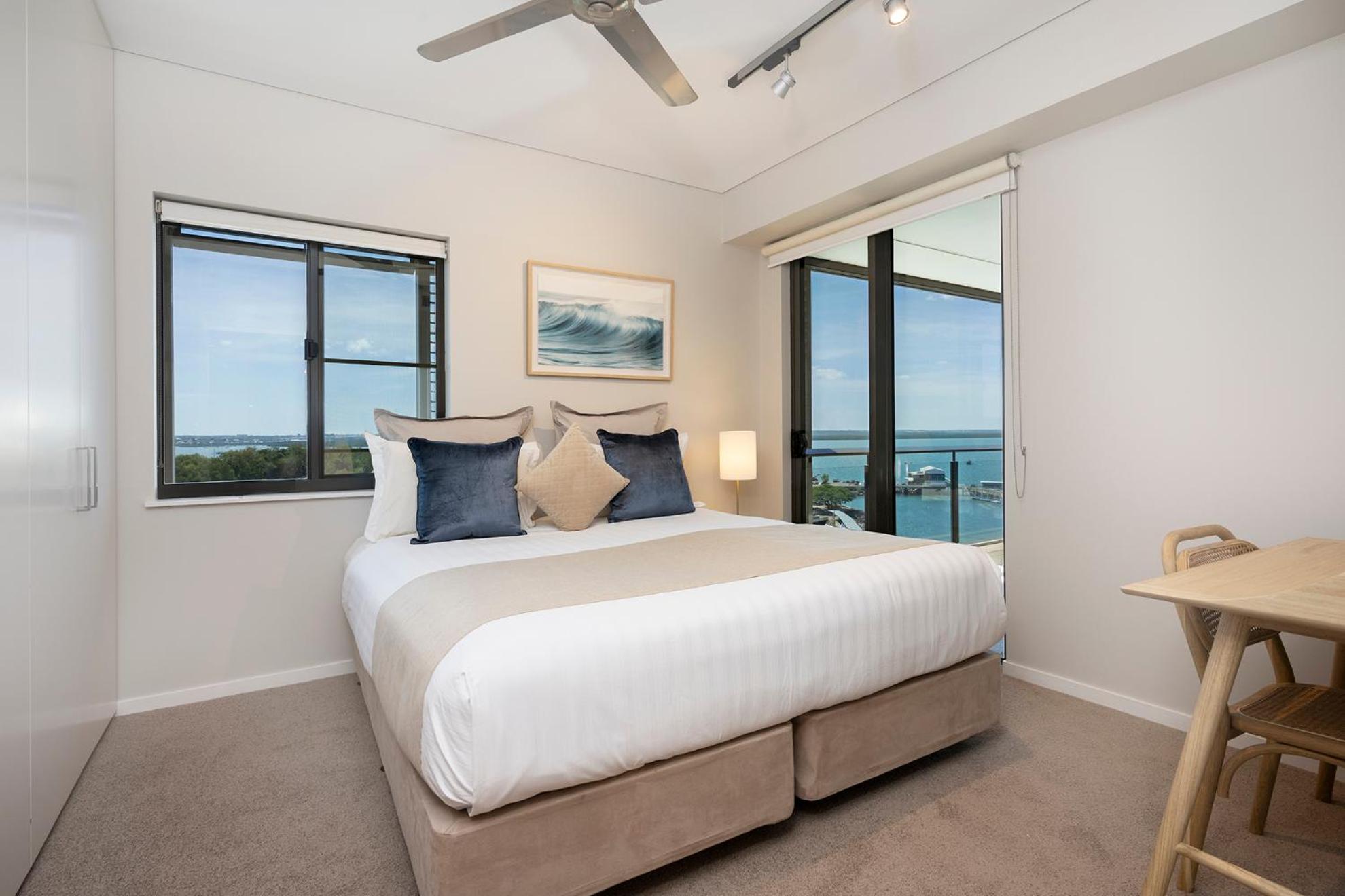 Three-Bedroom Apartment with Water View photo 1