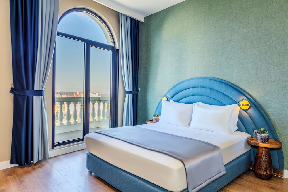 Deluxe Double Room, Balcony