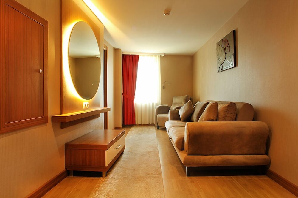 Suite photo 1
