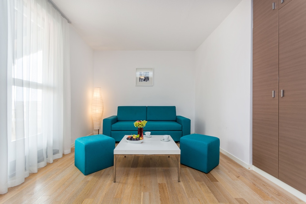 Suite (Plus) photo 1