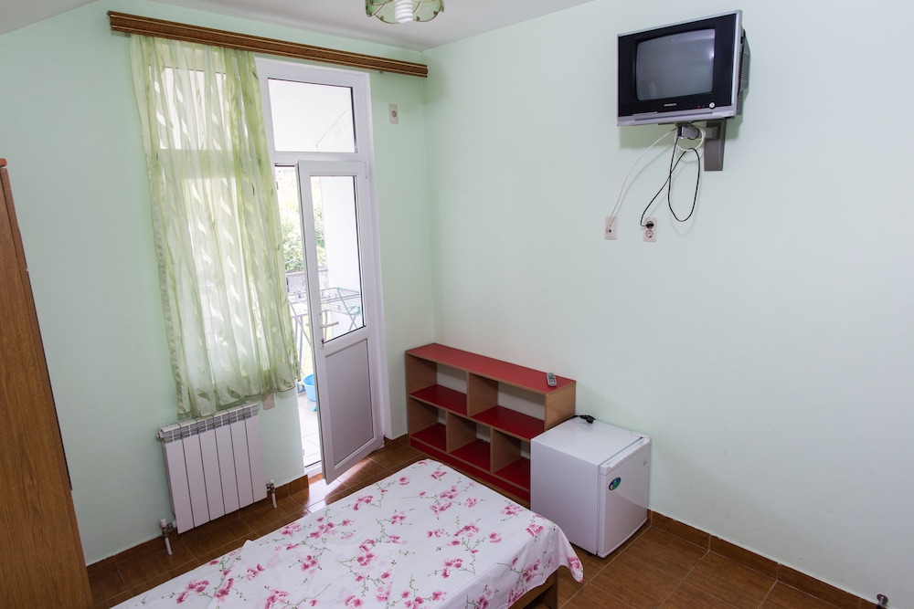 Standard Double Room, Balcony photo 2