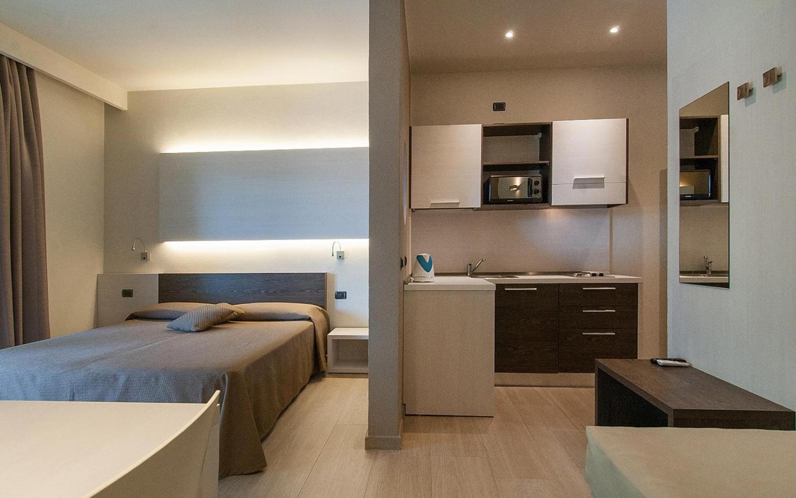 Double Room with Balcony photo 1