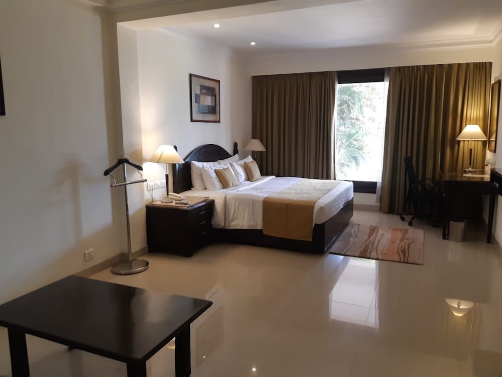 Deluxe Room (Deluxe Room) - Photo 1