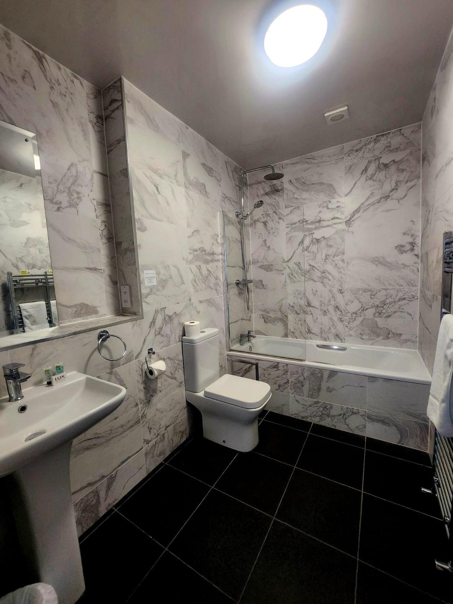 Double or Twin Room with View photo 3