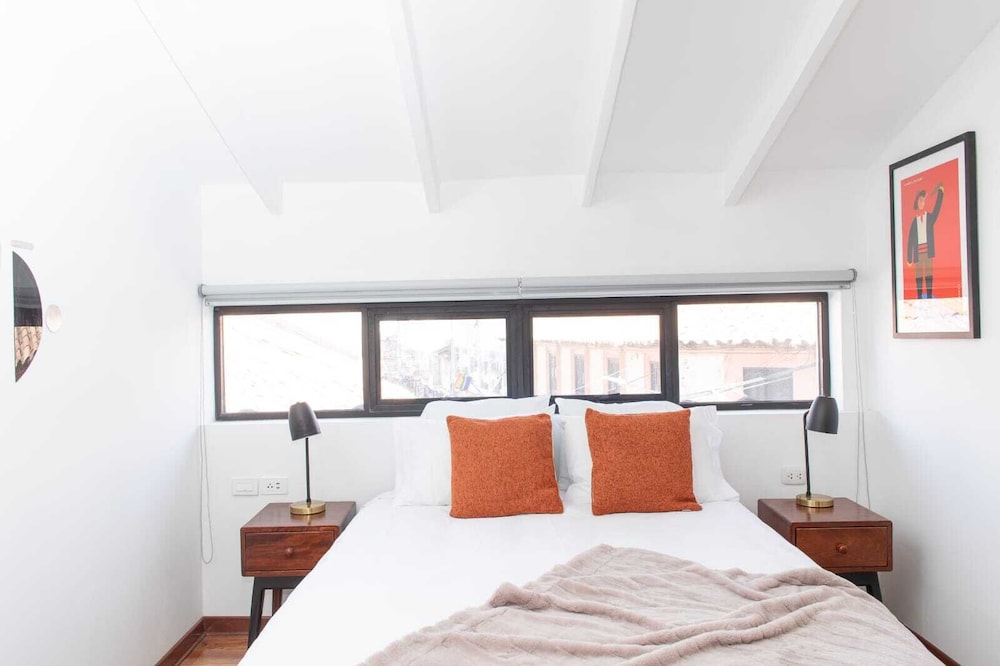 Comfort Room, 1 Queen Bed, Non Smoking photo 1