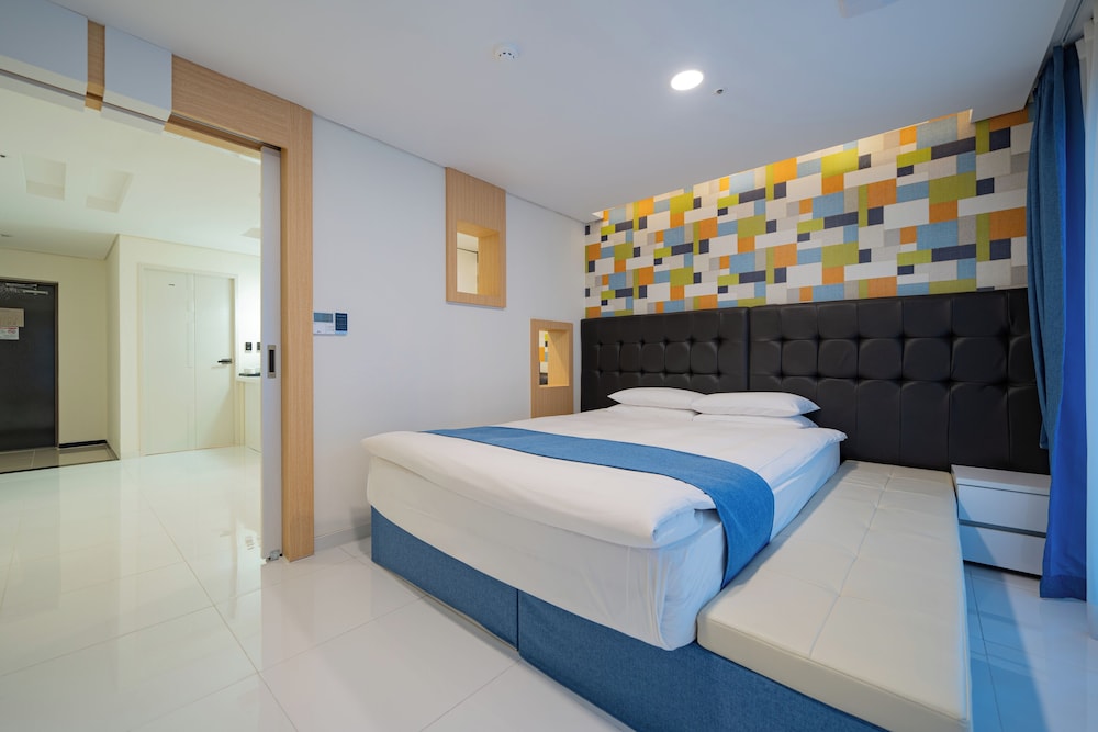 Family Double Room (Super Deluxe) photo 3