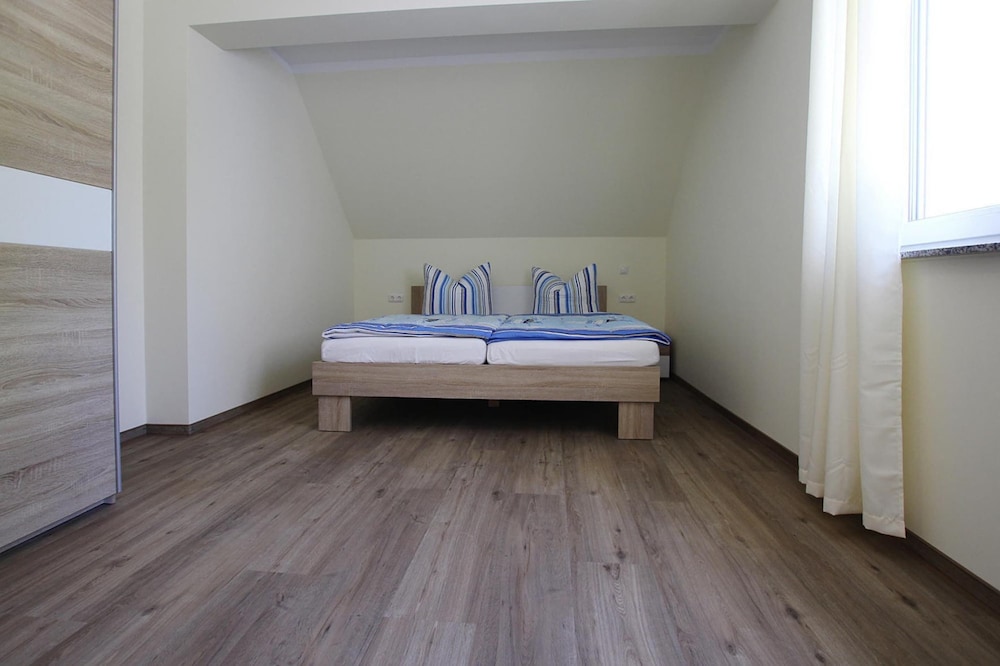 Elite Apartment, 4 Bedrooms photo 2