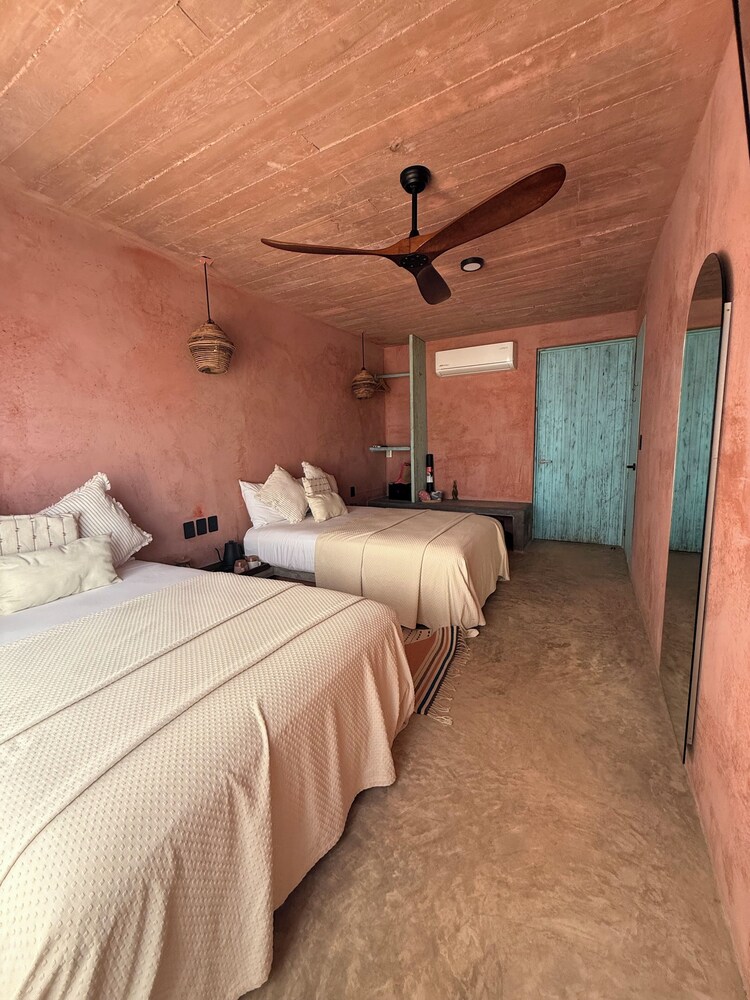 Comfort Quadruple Room