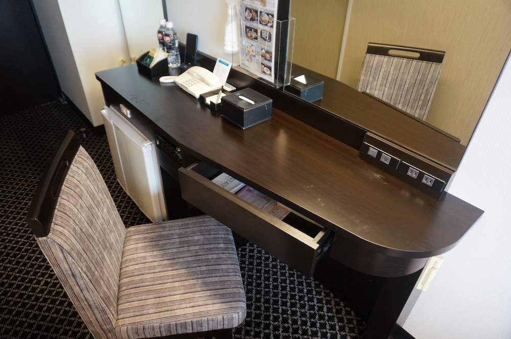 Deluxe Single Room, Non Smoking, City View photo 2