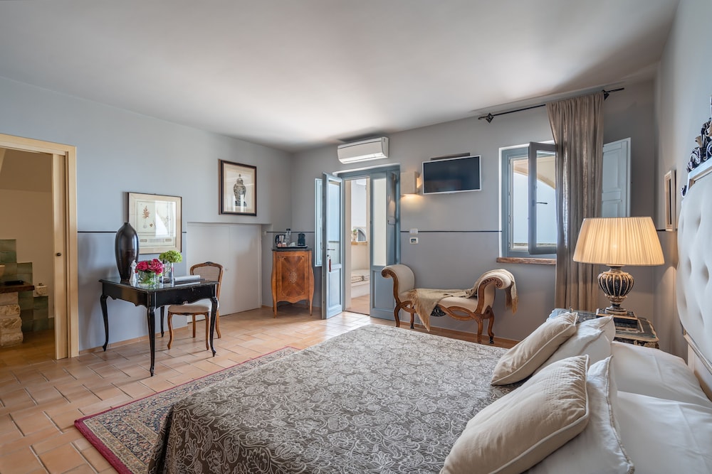 Deluxe Double Room, Sea View (SPA access) photo 1