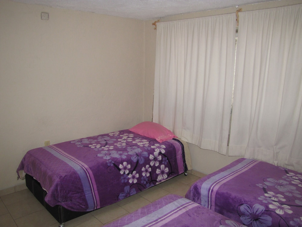 Basic Room photo 2
