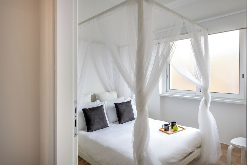 Apartment, 2 Bedrooms, City View