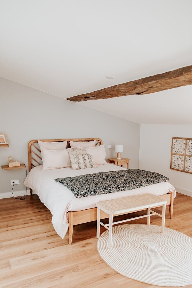 Suite, Ensuite, Vineyard View (La Douce) photo 1
