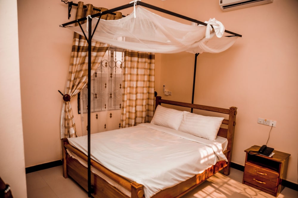 Standard Room photo 3