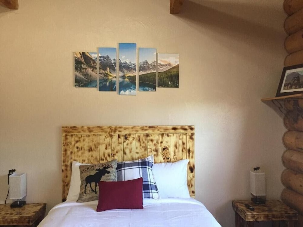 Double Room, Ensuite (2 - Mountain Home) photo 3