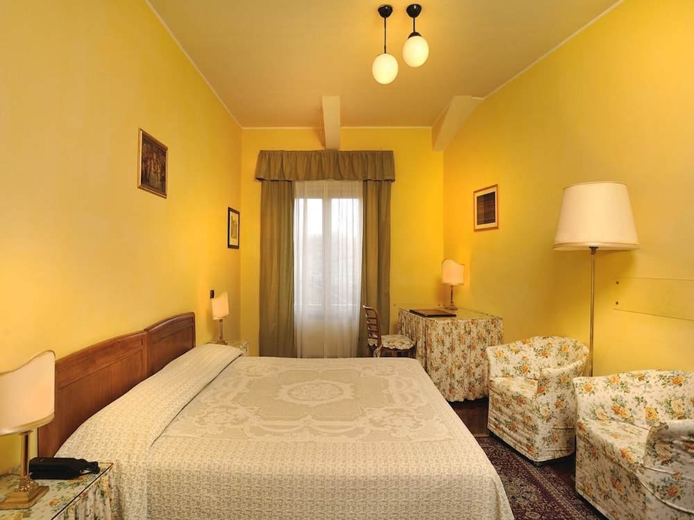 Business Double Room photo 3