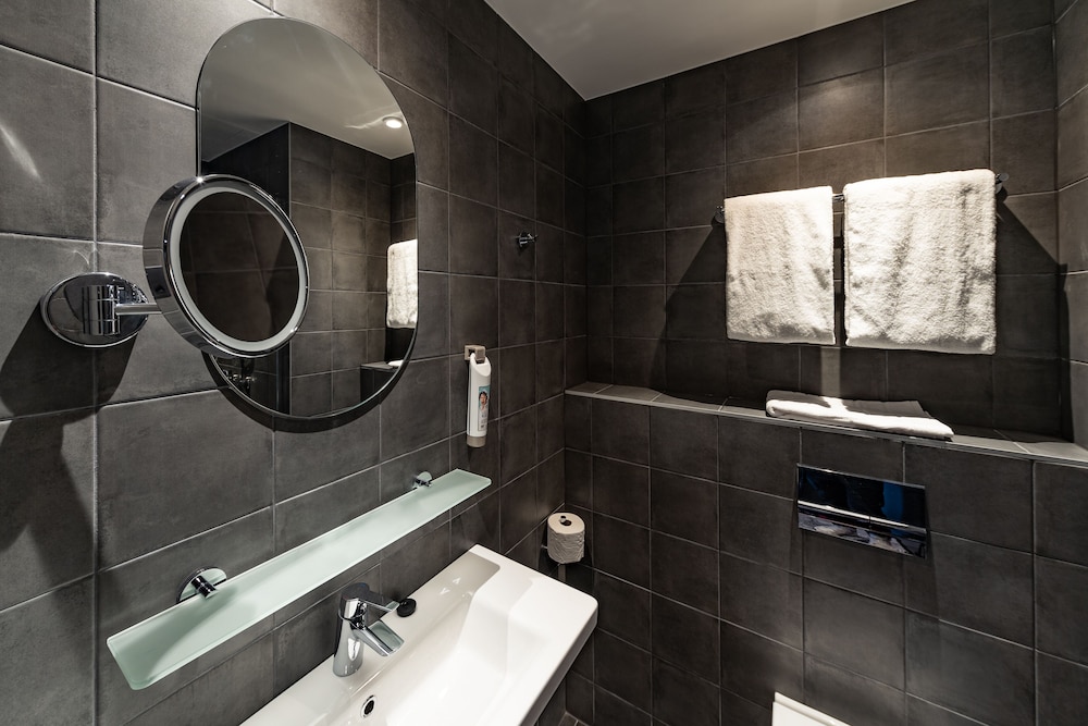 Superior Room, 1 Double Bed, Sauna - Photo 8