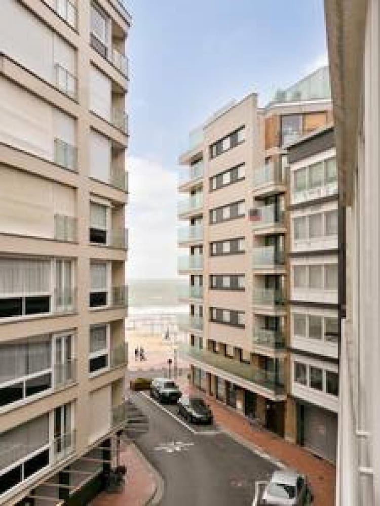 Unique Apartment Near the Beach in Knokke, Foto 14