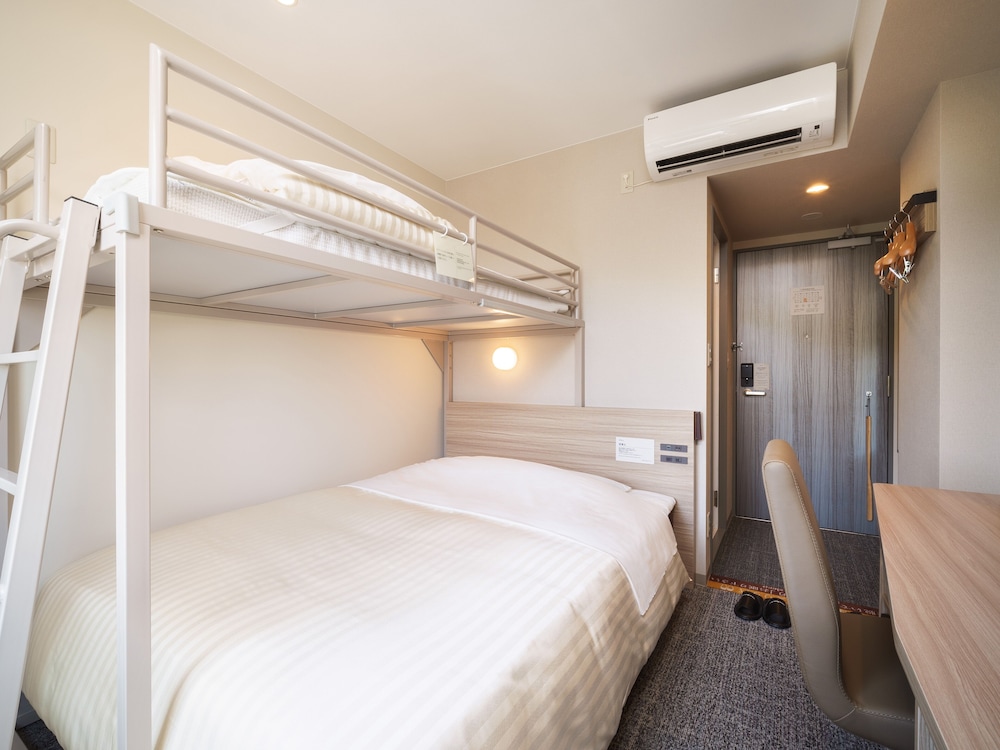 Connecting Room, Non Smoking photo 3