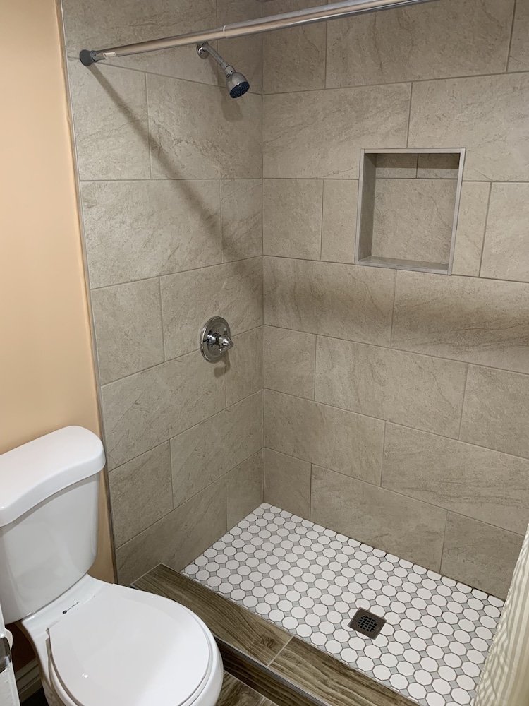 Comfort Room photo 2
