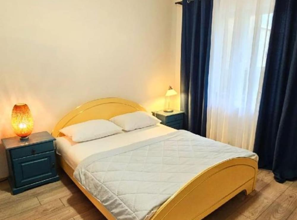 Apartment (George Central Apartment - Two Bedroo)