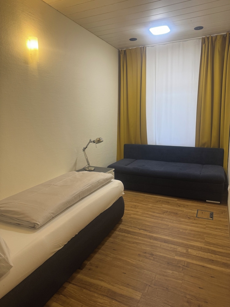 Family Condo, 3 Bedrooms, Kitchen, City View photo 1